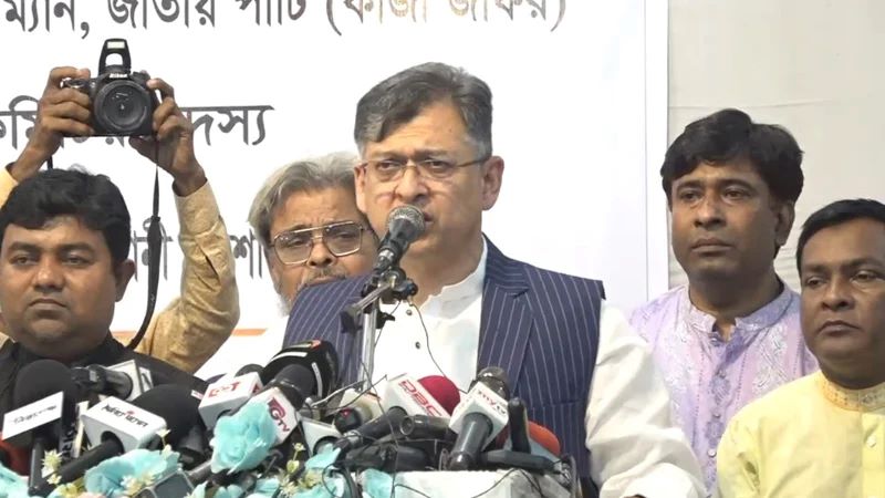 আপনারা অবশ্যই অনির্বাচিত, প্রতিদিন স্মরণ করিয়ে দেওয়া হবে: সালাহউদ্দিন আহমেদ